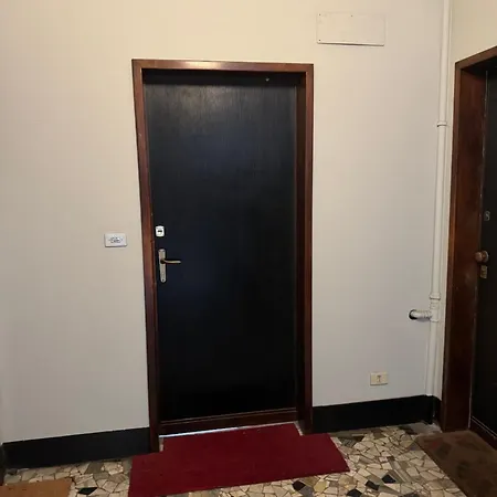 Isola Flat Milaan