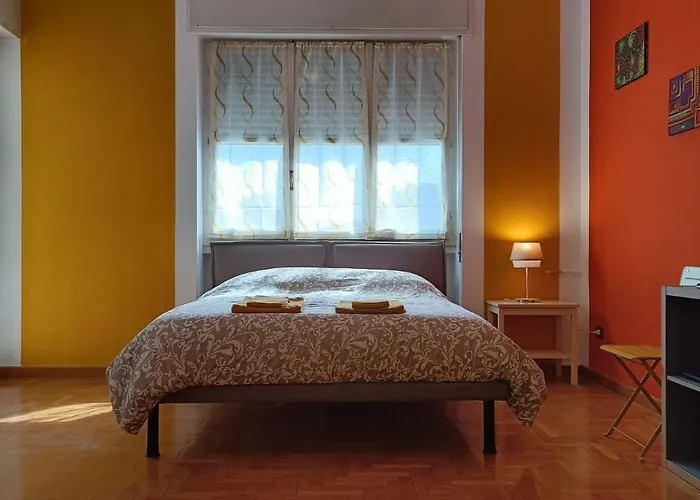 Isola Flat *