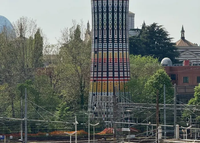 Isola Flat