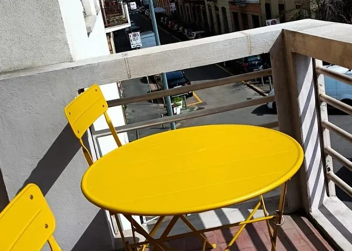 Isola Flat