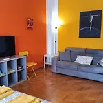Isola Flat * מילאנו